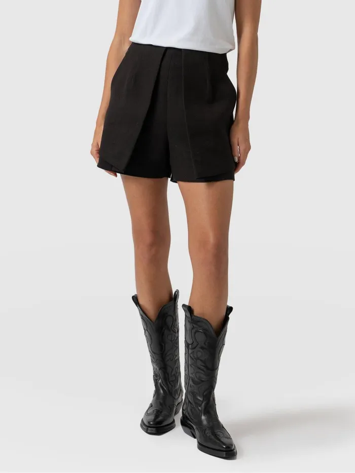 Cambridge Short 8211 Black Black Women Saint And Sofia Shorts