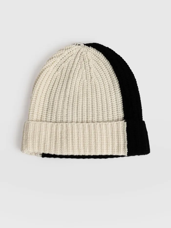 Cashmere Beanie 8211 CreamBlack Creamblack Women Saint And Sofia Scarves and Hats Cashmere Beanie 8211 CreamBlack Creamblack Women Saint And Sofia Scarves and Hats