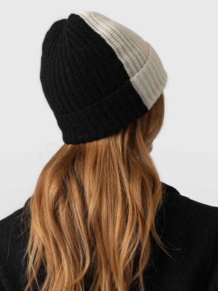 Cashmere Beanie 8211 CreamBlack Creamblack Women Saint And Sofia Scarves and Hats
