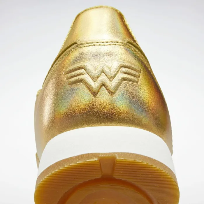 Casual Shoes MensWomens Reebok Classic Leather Shoes Gold Met Gold Met Gold Met