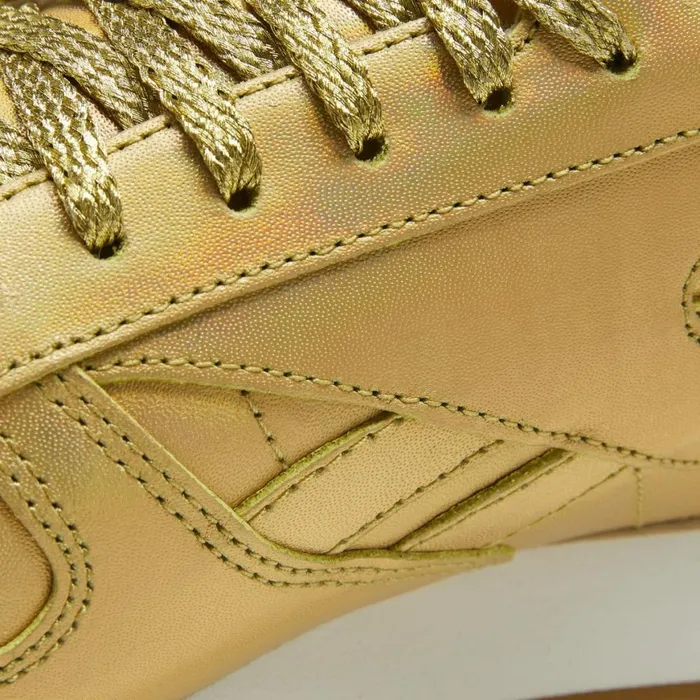 Casual Shoes MensWomens Reebok Classic Leather Shoes Gold Met Gold Met Gold Met