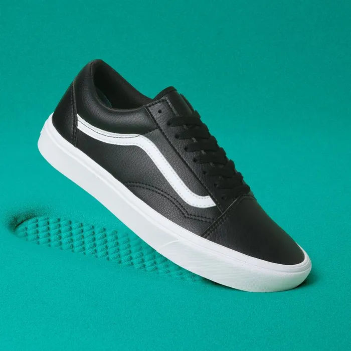 Classics Shoes Men Vans Classic Tumble ComfyCush Old Skool Black