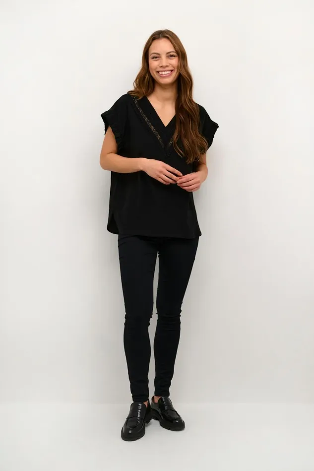 CULTURE Blouses CUtiffany Blouse Black 8211 Women