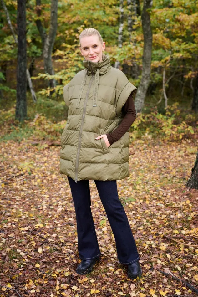 CULTURE Jackets and Coats CUeia Down Vest 8211 Women