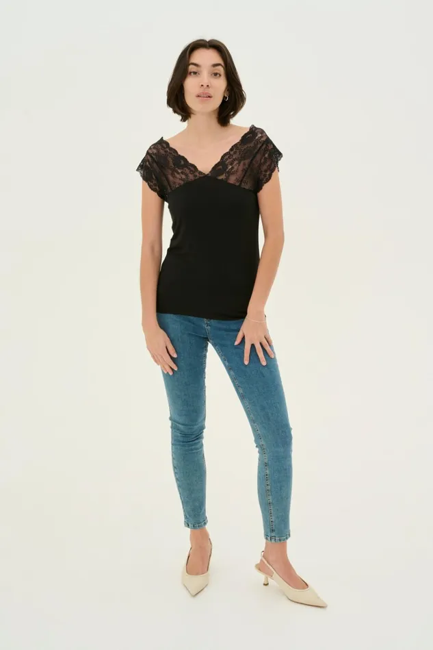 CULTURE Tops and TShirts CUpoppy Top Black 8211 Women
