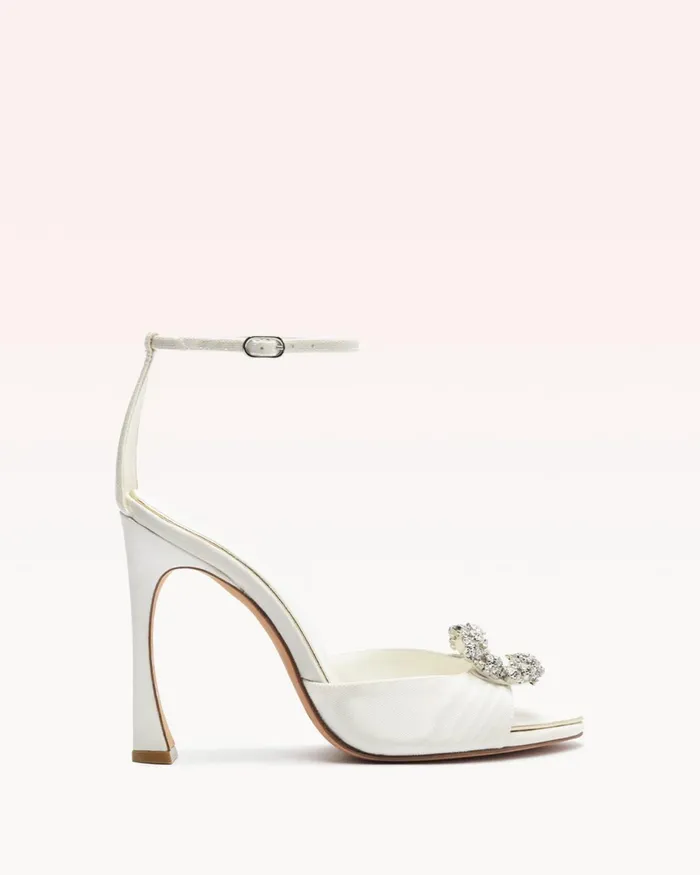 Designer Wedding Shoes 8211 Isla Crystal Bridal 100 Off White 8211 Alexandre Birman Bridal Off White Women Alexandre Birman Sandals Designer Wedding Shoes 8211 Isla Crystal Bridal 100 Off White 8211 Alexandre Birman Bridal Off White Women Alexandre Birman Sandals