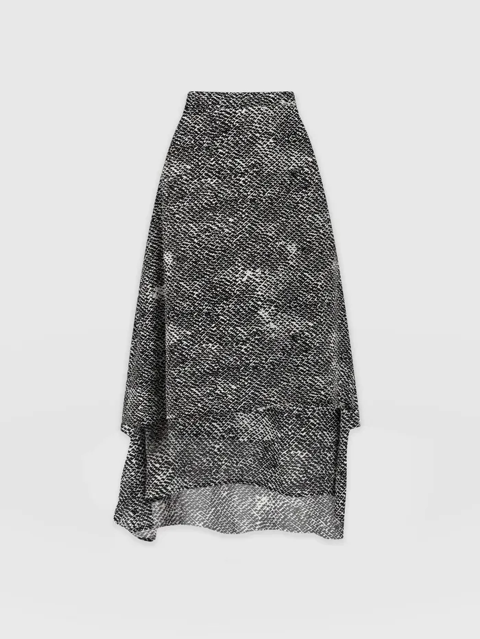 Etta Layered Skirt 8211 Monochrome Gothica Monochrome Gothica Women Saint And Sofia Skirts