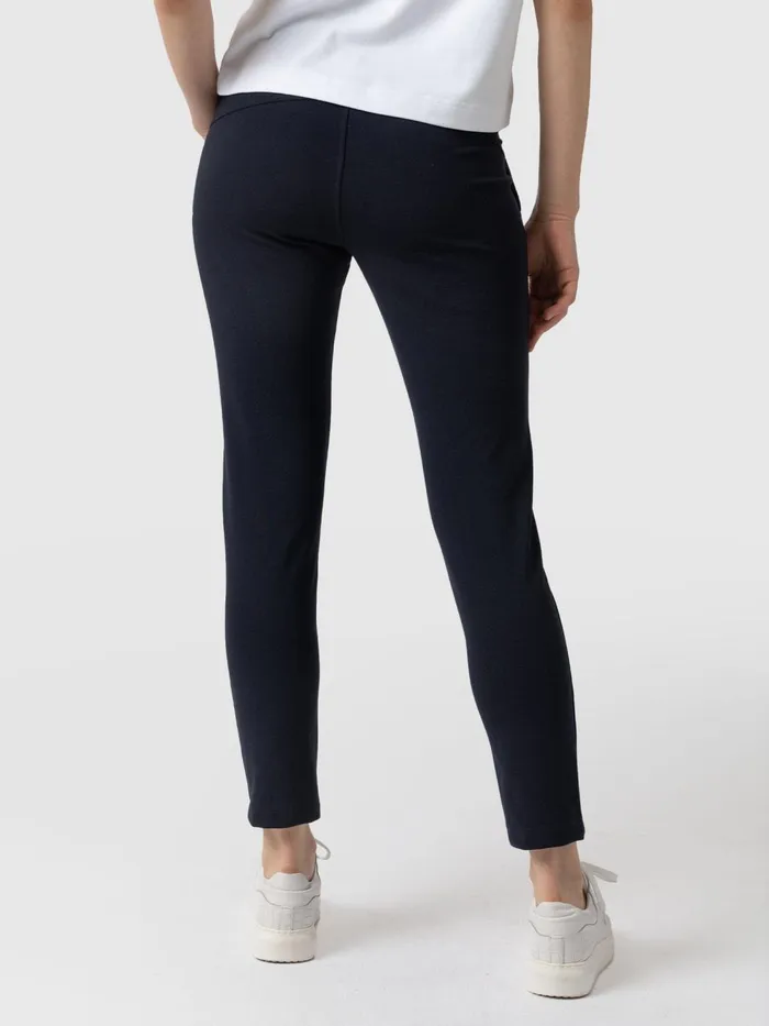 Finsbury Pant 8211 Navy Navy Women Saint And Sofia Pants