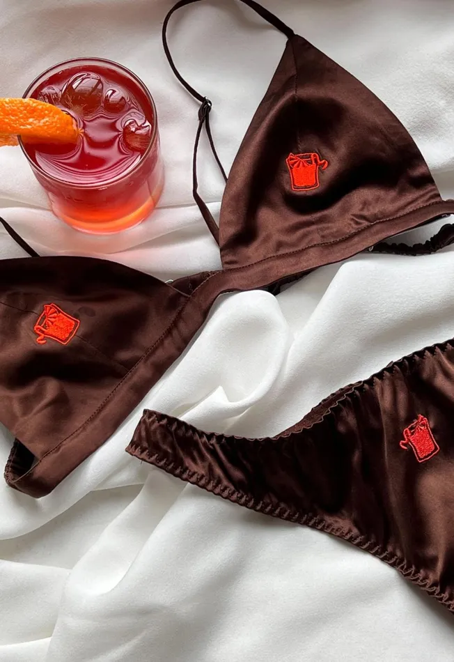 Fleur Du Mal Panties and Garters Women Negroni Embroidered Luxe Thong Cocoa Fleur Du Mal Panties and Garters Women Negroni Embroidered Luxe Thong Cocoa