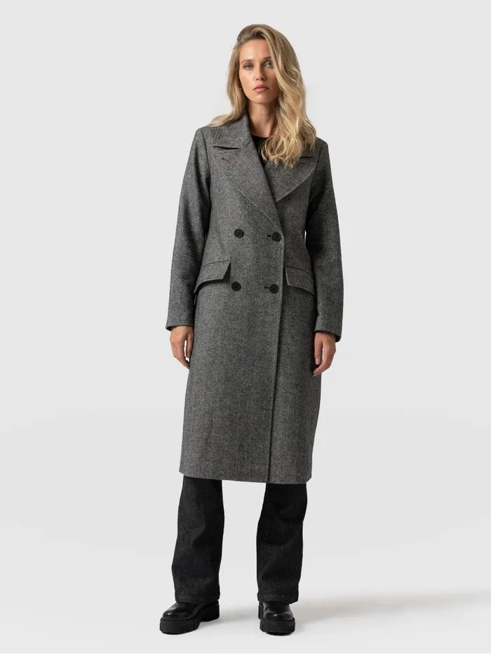 Hampton Coat 8211 Monochrome Chevron Monochrome Chevron Women Saint And Sofia Coats and Jackets
