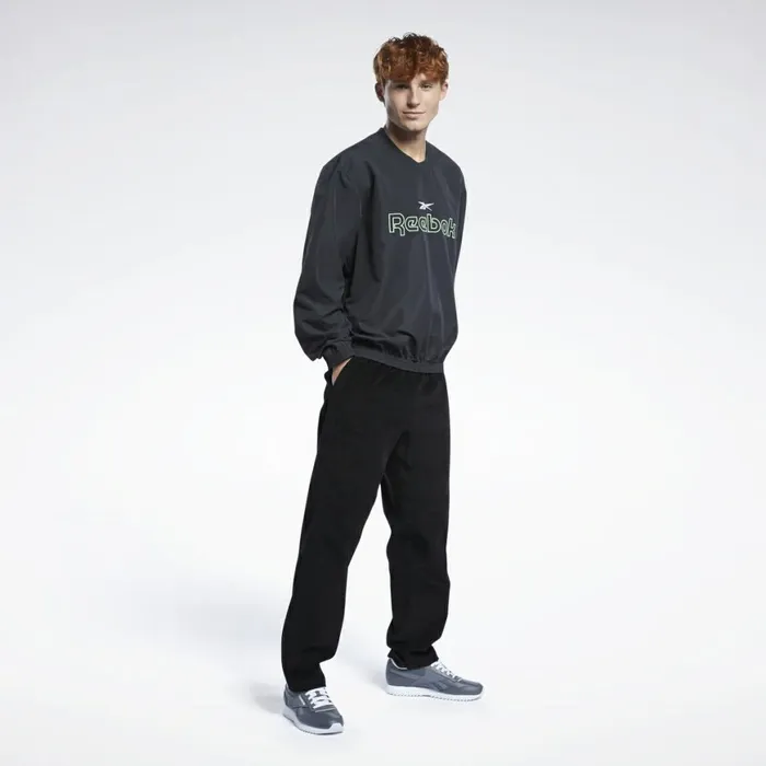 Hoodies and Sweatshirts MensWomens Reebok Classics Crew Sweatshirt Black