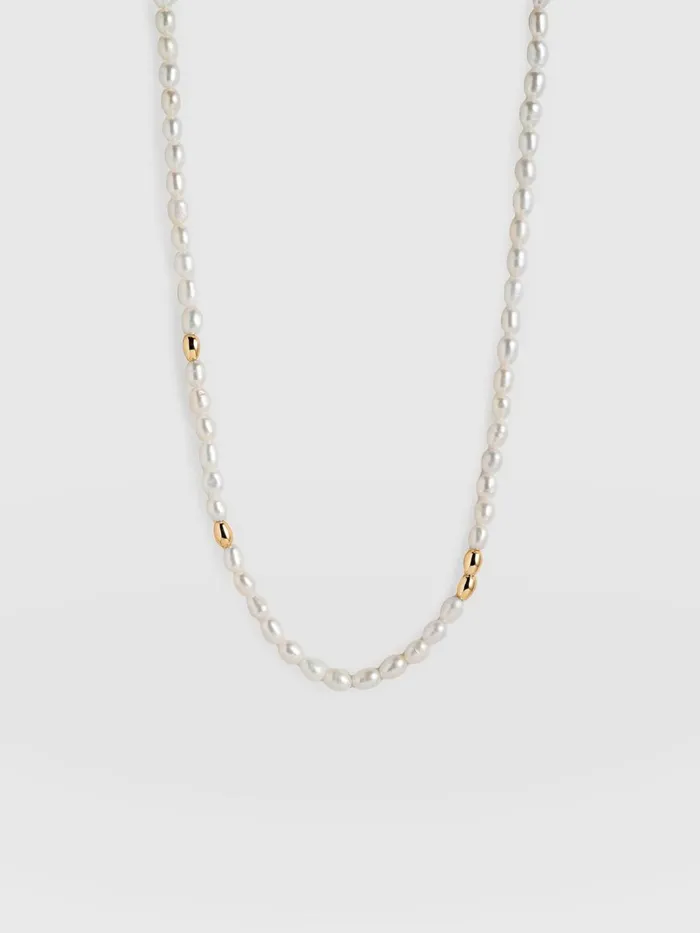 Jacqueline Pearl Necklace 8211 Gold Gold Women Saint And Sofia Necklaces