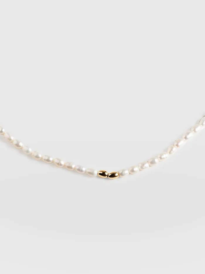 Jacqueline Pearl Necklace 8211 Gold Gold Women Saint And Sofia Necklaces