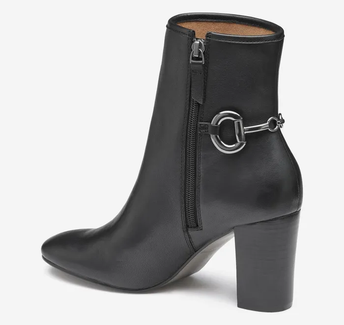 JohnstonandMurphy Boots and Booties Charlotte Bit Bootie Black Glove Leather 8211 Women JohnstonandMurphy Boots and Booties Charlotte Bit Bootie Black Glove Leather 8211 Women
