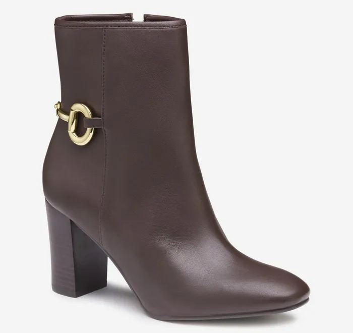JohnstonandMurphy Boots and Booties Charlotte Bit Bootie Brown Glove Leather 8211 Women JohnstonandMurphy Boots and Booties Charlotte Bit Bootie Brown Glove Leather 8211 Women
