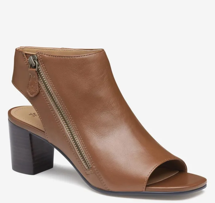 JohnstonandMurphy Boots and Booties Evelyn SideZip Bootie Cognac Glove Leather 8211 Women JohnstonandMurphy Boots and Booties Evelyn SideZip Bootie Cognac Glove Leather 8211 Women