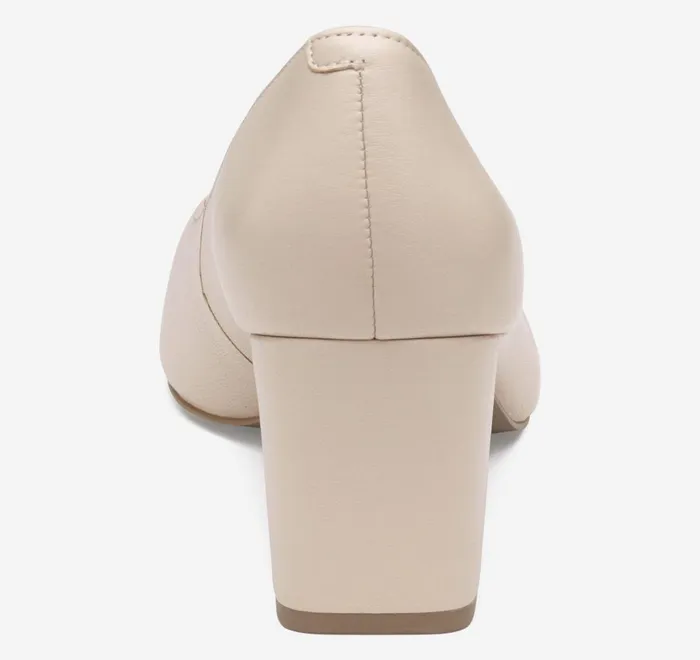 JohnstonandMurphy Heels and Platform Wedges Vicki Pump Blush Glove Leather 8211 Women JohnstonandMurphy Heels and Platform Wedges Vicki Pump Blush Glove Leather 8211 Women