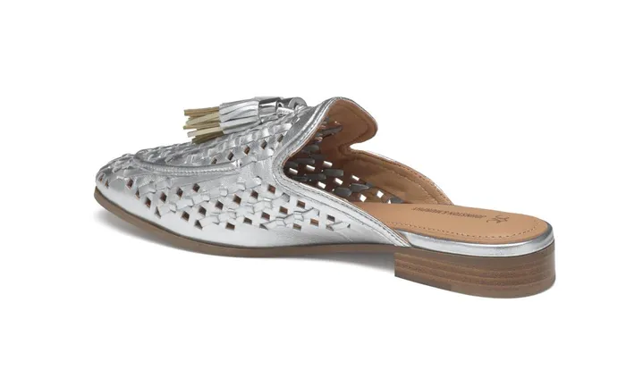JohnstonandMurphy Mules and Loafers Ali Woven Tassel Mule Silver Metallic Sheepskin 8211 Women JohnstonandMurphy Mules and Loafers Ali Woven Tassel Mule Silver Metallic Sheepskin 8211 Women