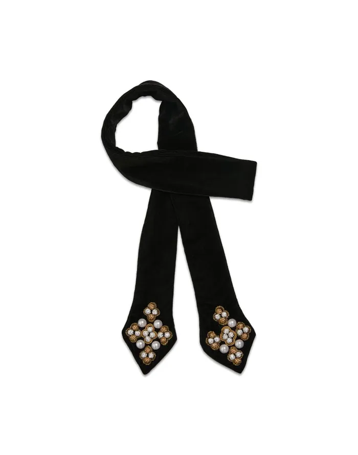 La Doublej Ella 2Ways Stole Solid Black In Velvet Women Foulards and Scarves