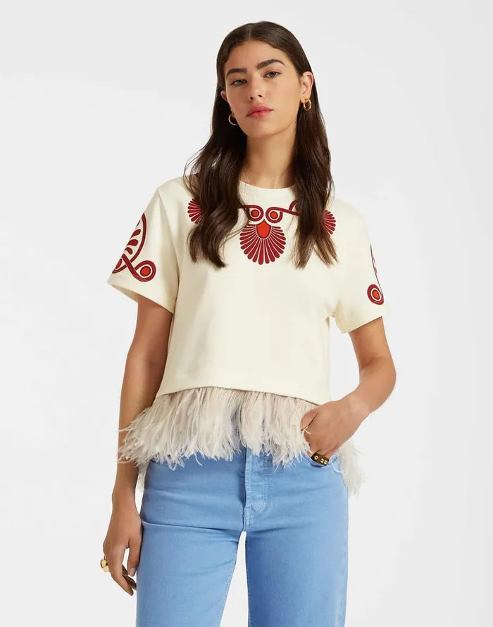 La Doublej La Scala Tee Medallion Place Cream In Heavy Jersey With Feathers Women TShirts and Sweatshirts La Doublej La Scala Tee Medallion Place Cream In Heavy Jersey With Feathers Women TShirts and Sweatshirts