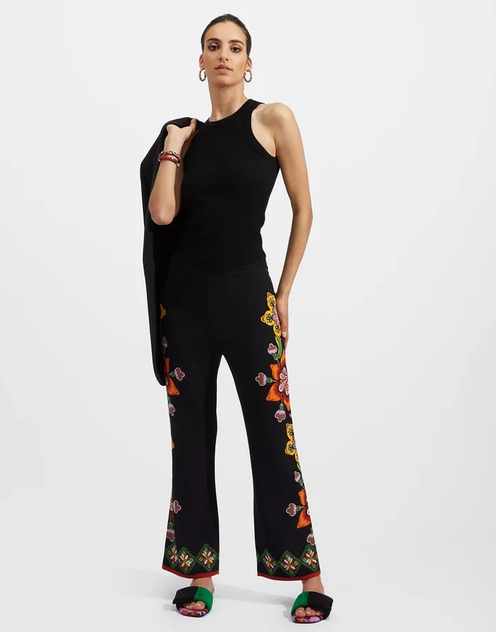 La Doublej Stretch Pants Folk Flowers Nero Place In Viscose Jersey Women Shorts and Pants La Doublej Stretch Pants Folk Flowers Nero Place In Viscose Jersey Women Shorts and Pants