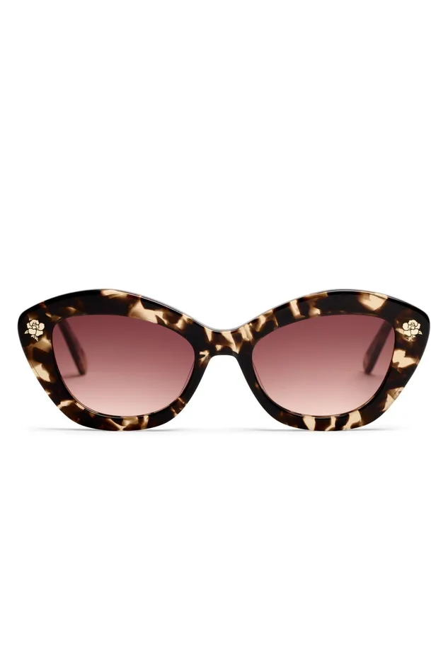 LoveShackFancy Sunglasses Womens Hessel Cat Eye Sunglasses 8211 LIGHT TORTOISE LIGHT TORTOISE 8211 LIGHT TORTOISE