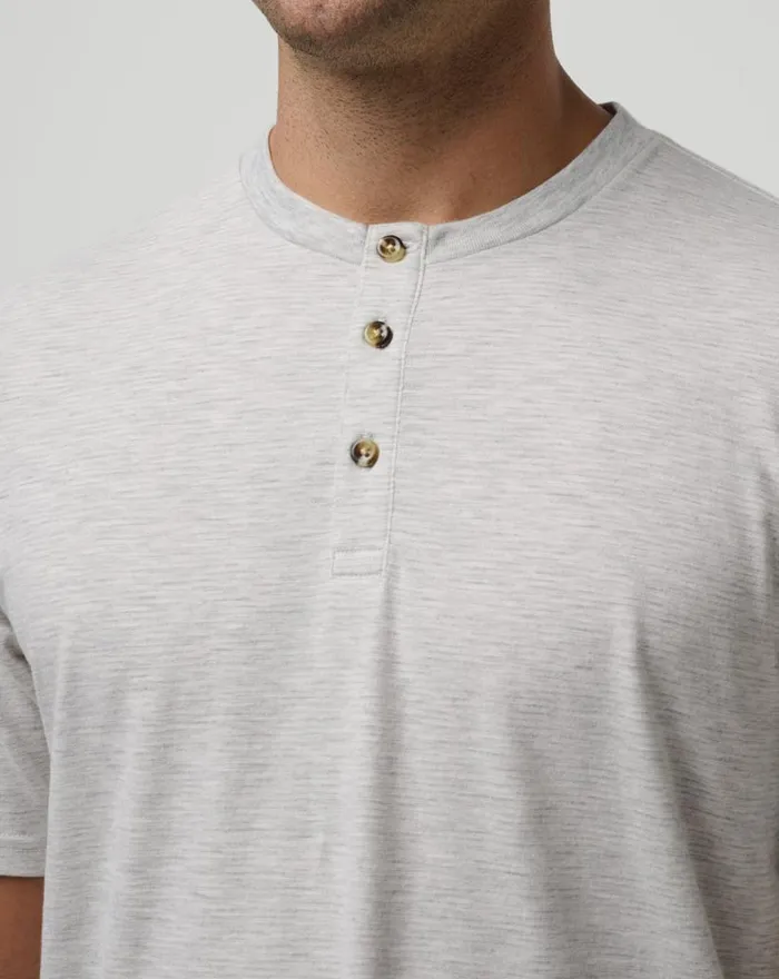 Men ALL ADRIFT TEE Heather Light Grey TravisMathew Tees