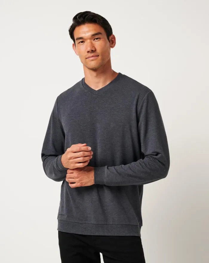 Men AMENITIES VNECK CREW Heather Dark Grey TravisMathew Hoodies and Sweatshirts Men AMENITIES VNECK CREW Heather Dark Grey TravisMathew Hoodies and Sweatshirts