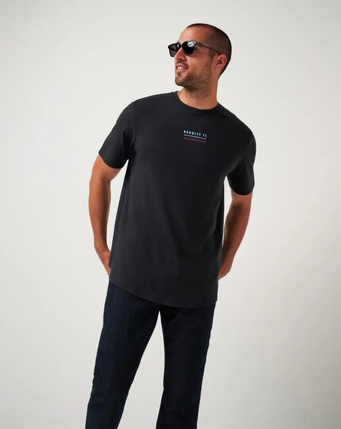 Men BURNLEY BUY OUT TEE Black TravisMathew Tees