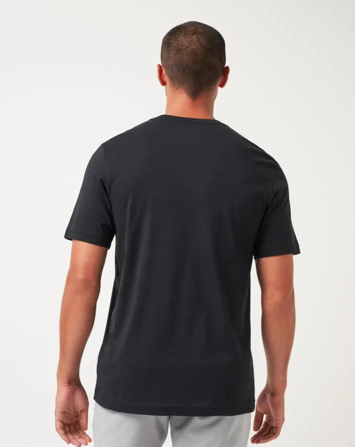 Men BURNLEY SLIDE SHOW TEE Black TravisMathew Tees