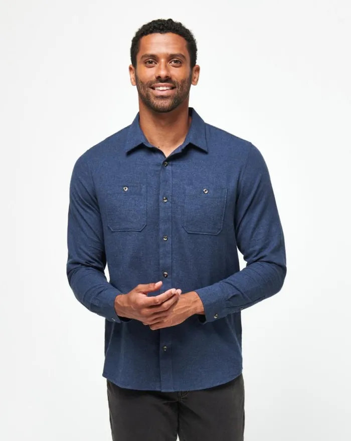 Men CLOUD FLANNEL BUTTONUP Total Eclipse TravisMathew ButtonUps