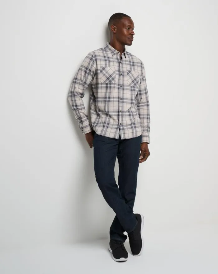 Men CLOUD FLANNEL PLAID BUTTONUP Oxford Tanplum TravisMathew ButtonUps Men CLOUD FLANNEL PLAID BUTTONUP Oxford Tanplum TravisMathew ButtonUps