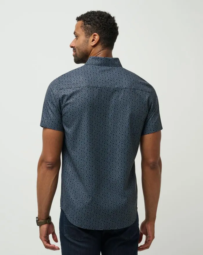 Men COUNTRY MILE BUTTONUP Black TravisMathew ButtonUps