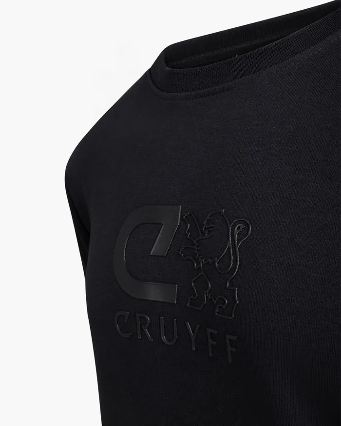 Men Cruyff Sweats and Hoodies Classic Crewneck Black Men Cruyff Sweats and Hoodies Classic Crewneck Black