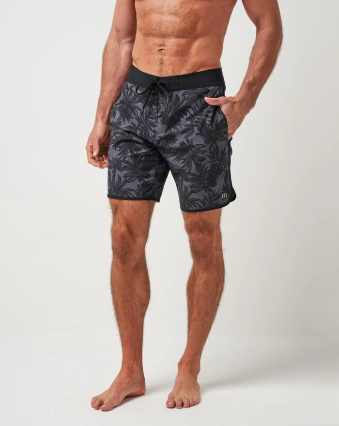 Men NO WAKE ZONE BOARDSHORT Black TravisMathew Shorts