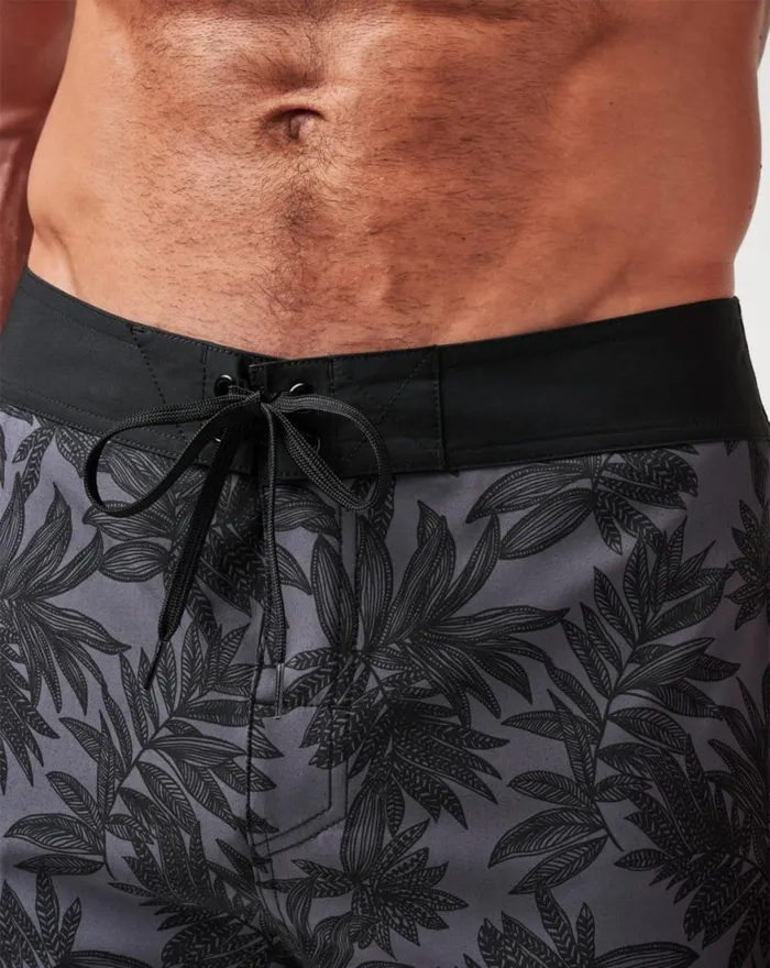 Men NO WAKE ZONE BOARDSHORT Black TravisMathew Shorts