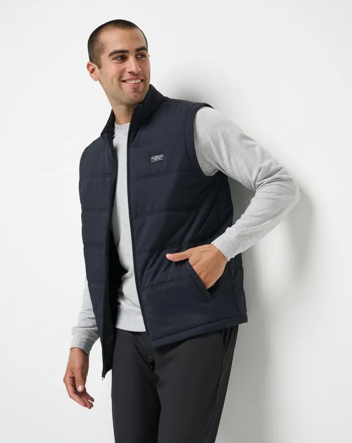 Men PALISADES PUFFER VEST Black TravisMathew Vests