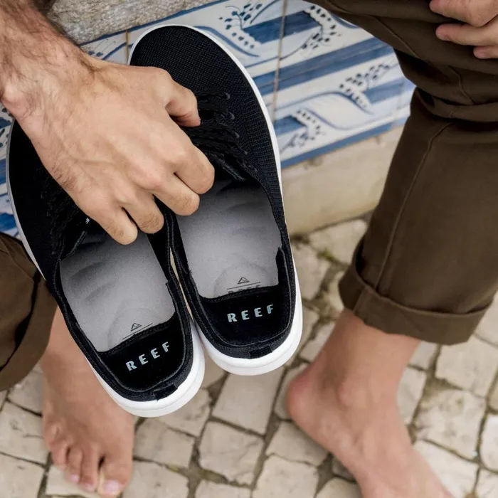 Men Reef Shoes Swellsole Neptune Black Men Reef Shoes Swellsole Neptune Black