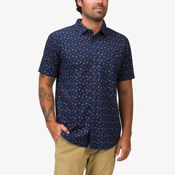 Men Reef TShirts and Shirts Bentley Short Sleeve Woven Shirt Dress Blues