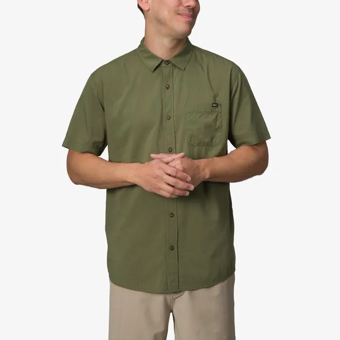 Men Reef TShirts and Shirts Collins Short Sleeve Shirt Olivine Men Reef TShirts and Shirts Collins Short Sleeve Shirt Olivine