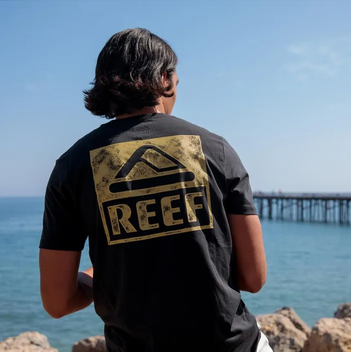 Men Reef TShirts and Shirts Wellie Short Sleeve Graphic Tee Caviar Men Reef TShirts and Shirts Wellie Short Sleeve Graphic Tee Caviar