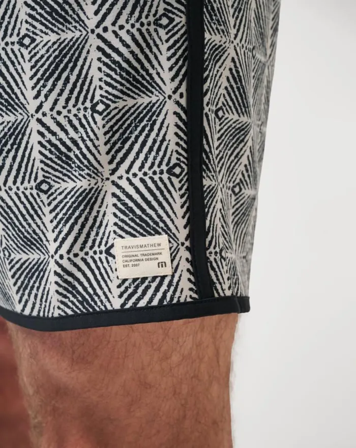 Men SANDSWEPT BOARDSHORT 8IN Italian Sand TravisMathew Shorts