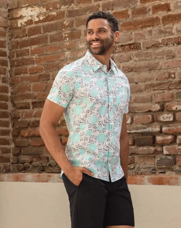 Men STYLITE BUTTONUP White TravisMathew ButtonUps