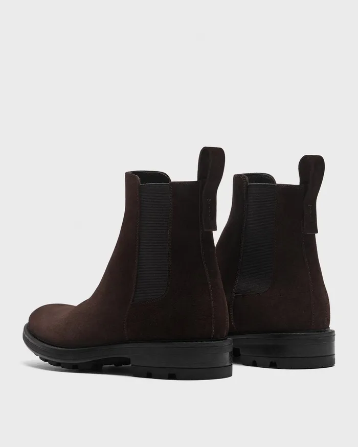 Men Theory Shoes Chelsea Boots In Suede Hickory