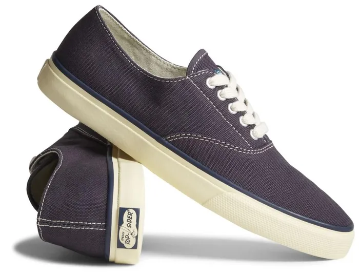MenWomen Unisex Classic CVO Sneaker Navyecru Sperry Sneakers