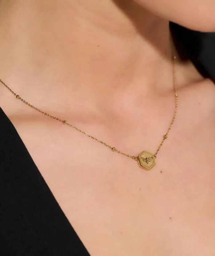 Necklaces Women Olivia Burton Minima Bee Gold Pendant Necklace