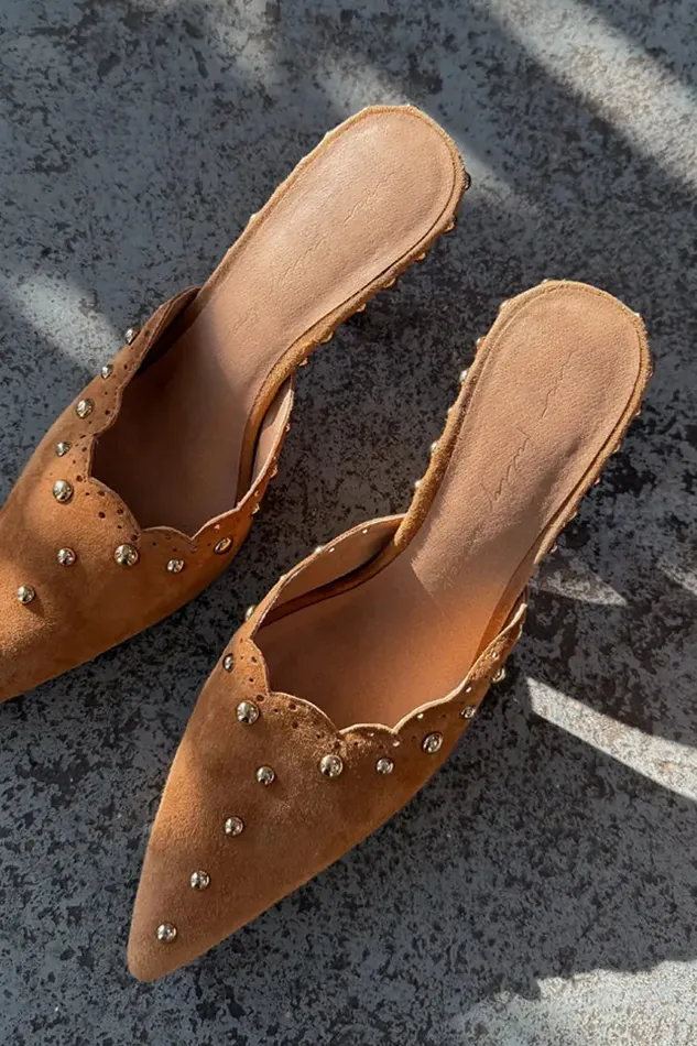 Never Fully Dressed Newness Suede Scallop City Mules 8211 Women