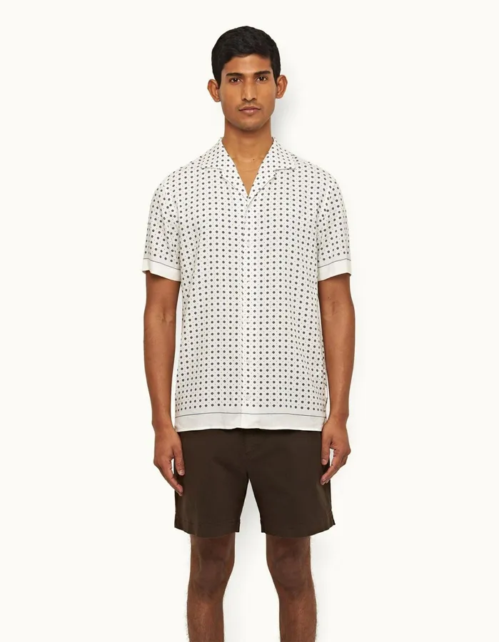 Orlebar Brown Day Shorts Men Bulldog StretchCotton Truffle