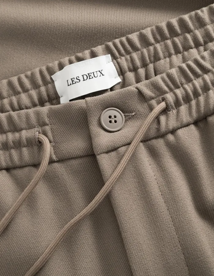 Pants Men Les Deux Como Tapered Drawstring Pants 8211 Seasonal 8211 Bungee Cord