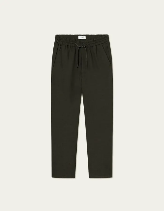 Pants Men Les Deux Como Tapered Drawstring Pants 8211 Seasonal 8211 Deep ForestCharcoal